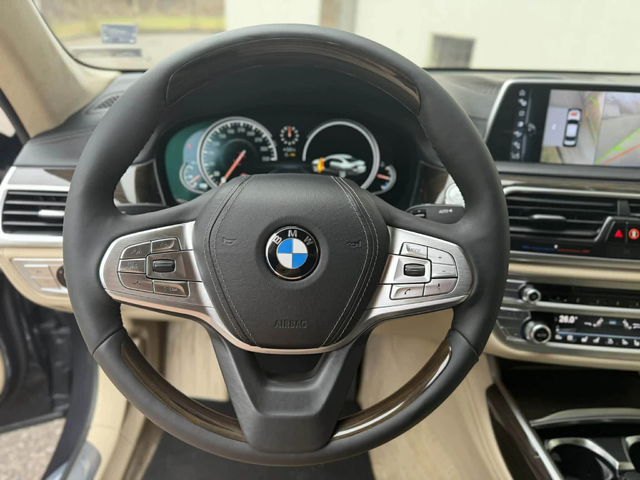 BMW 750 Li / X-DRIVE - автомобили, коли, обяви за нови и употребявани 13