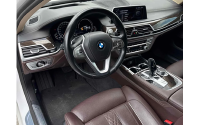 bmw-750 - 4