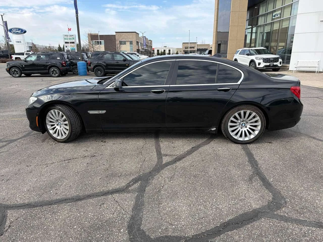 BMW 750 * ГЛАВНО ПРЕДСТАВИТЕЛСТВО* - автомобили, коли, обяви за нови и употребявани 2