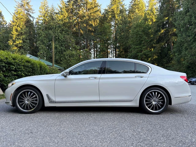 BMW 750 LONG * BOWERS&WILKINS* МАСАЖИ* ДИСТРОНИК* ОБДУХВАН - автомобили, коли, обяви за нови и употребявани 2