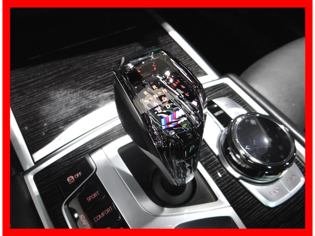 BMW 750 i xDrive / B&W / HUD / SWAROWSKI / ALPINA SPEEDO - автомобили, коли, обяви за нови и употребявани 12