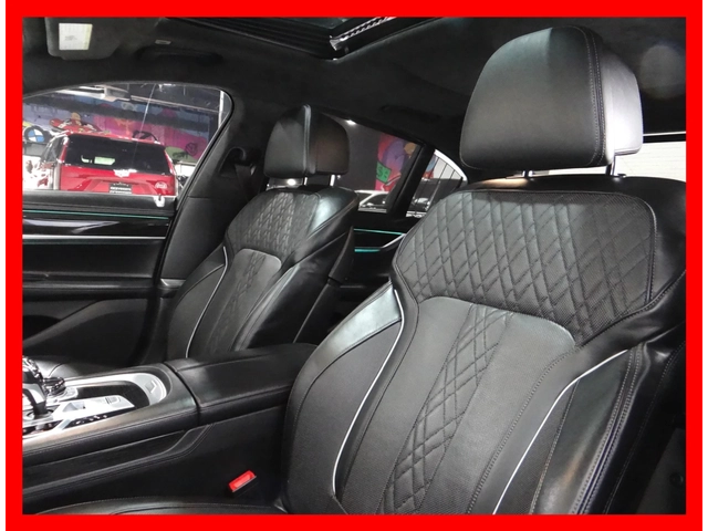 BMW 750 i xDrive / B&W / HUD / SWAROWSKI / ALPINA SPEEDO - автомобили, коли, обяви за нови и употребявани 15