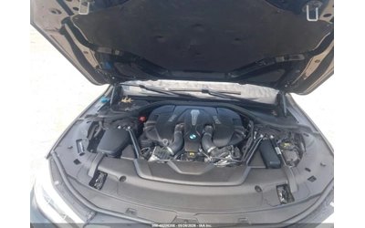 BMW 750 iL* xDrive* Bowers&Wilkins* ПАНО* FULL* - автомобили, коли, обяви за нови и употребявани 8