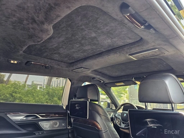 BMW 750 Li xDrive* FULL* DISTRONIC* МАСАЖ* BOWERS* 360* TV - автомобили, коли, обяви за нови и употребявани 14