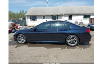 BMW 750 XDRIVE* M-PACK* ПОДГРЕВ* ОБДУХ* HARMAN* HUD* - автомобили, коли, обяви за нови и употребявани 8