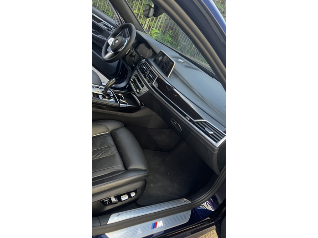 BMW 750 BMW 750 Уникат, Full, Massage, Bower & Wilkins - автомобили, коли, обяви за нови и употребявани 21