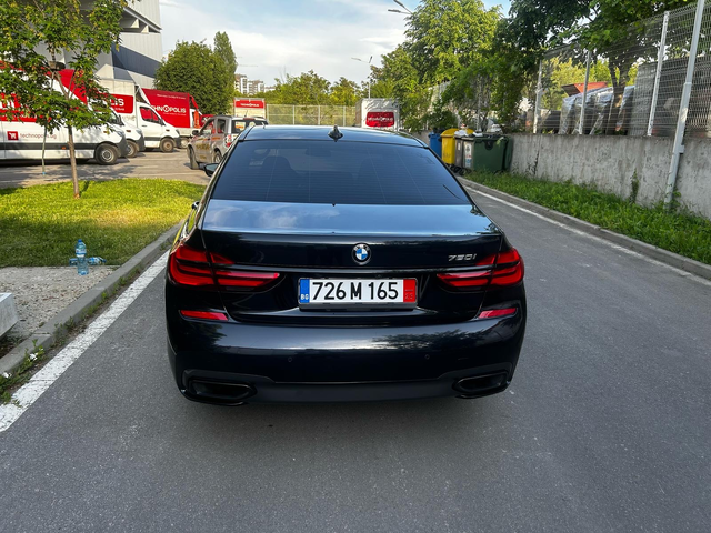 BMW 750 Carbon core M SPORT FUKK - автомобили, коли, обяви за нови и употребявани 13