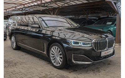 bmw-750-d-xdrive-kamera-360-rse-hud-obduhvane-laser-ambient - 1