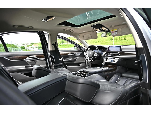 BMW 750d 750d xDrive - автомобили, коли, обяви за нови и употребявани 6