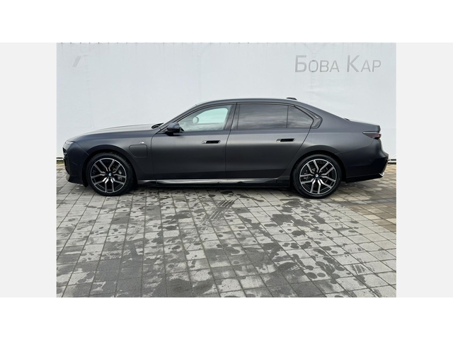 BMW 750e xDrive Sedan - автомобили, коли, обяви за нови и употребявани 2