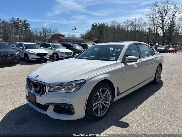 BMW 750I 4.4L V-8 DI, DOHC, VVT, TURBO, 445HP All Wheel Drive - автомобили, коли, обяви за нови и употребявани 1