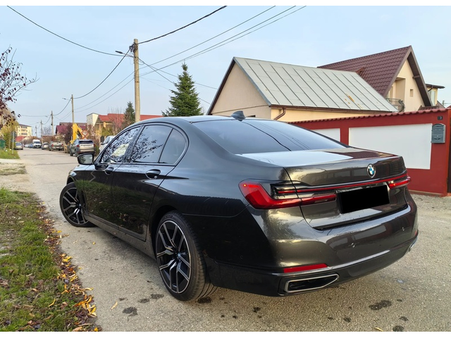 BMW 750i 750i xDrive - автомобили, коли, обяви за нови и употребявани 2