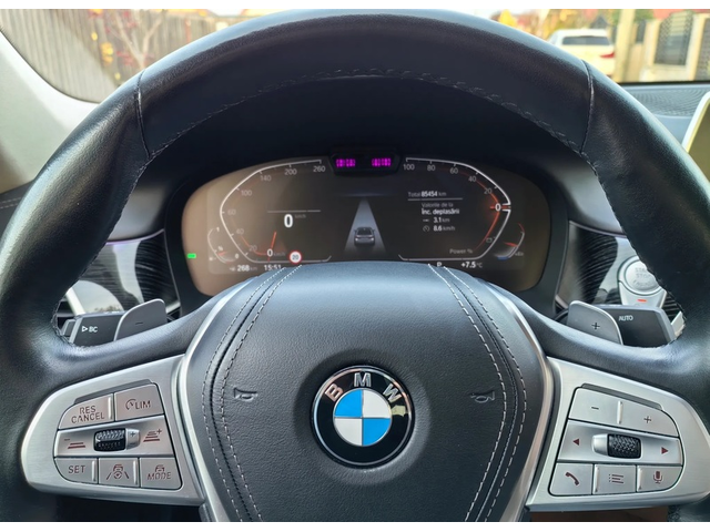 BMW 750i 750i xDrive - автомобили, коли, обяви за нови и употребявани 5