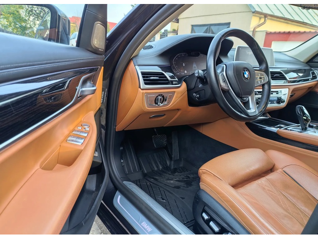 BMW 750i 750i xDrive - автомобили, коли, обяви за нови и употребявани 6