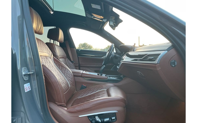 BMW 750i 750i xDrive M-Pack - автомобили, коли, обяви за нови и употребявани 8