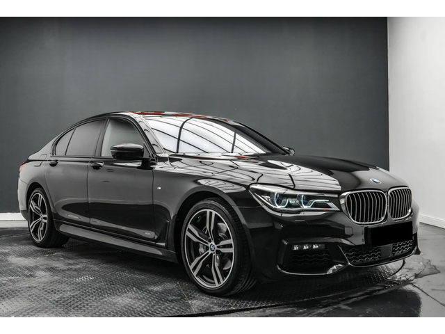 BMW 750i 750i xDrive M-Sport - автомобили, коли, обяви за нови и употребявани 1