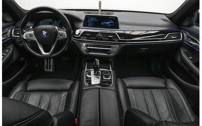 bmw-750i-750i-xdrive-m-sport - 5