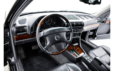 BMW 750iL Highline - автомобили, коли, обяви за нови и употребявани 9
