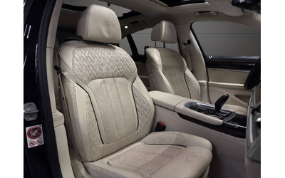 BMW 750Li xDrive - автомобили, коли, обяви за нови и употребявани 32