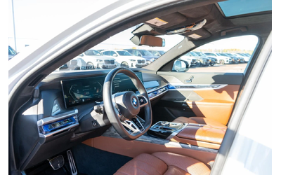 BMW 760 Swarovski* Mineral White Metallic - автомобили, коли, обяви за нови и употребявани 6