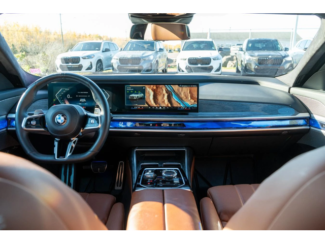 BMW 760 Swarovski* Mineral White Metallic - автомобили, коли, обяви за нови и употребявани 9