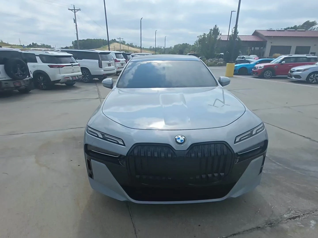 BMW 760 I / XDRIVE / FULL MAXX / - автомобили, коли, обяви за нови и употребявани 0