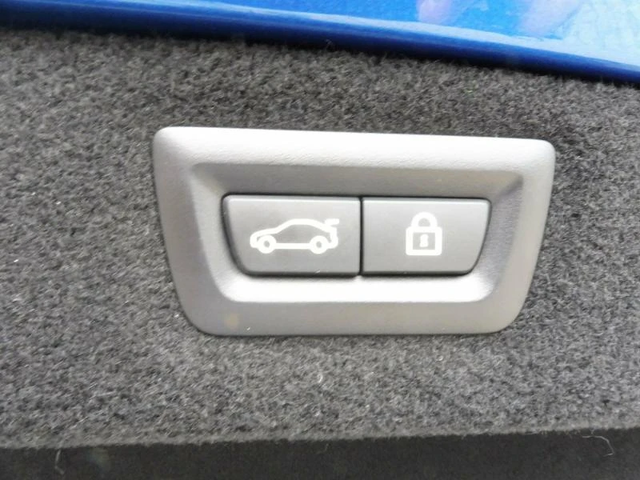 BMW 840 d xDrive Coupé M Sport - автомобили, коли, обяви за нови и употребявани 12