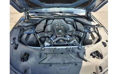 BMW 840 4.4L AWD - автомобили, коли, обяви за нови и употребявани 16