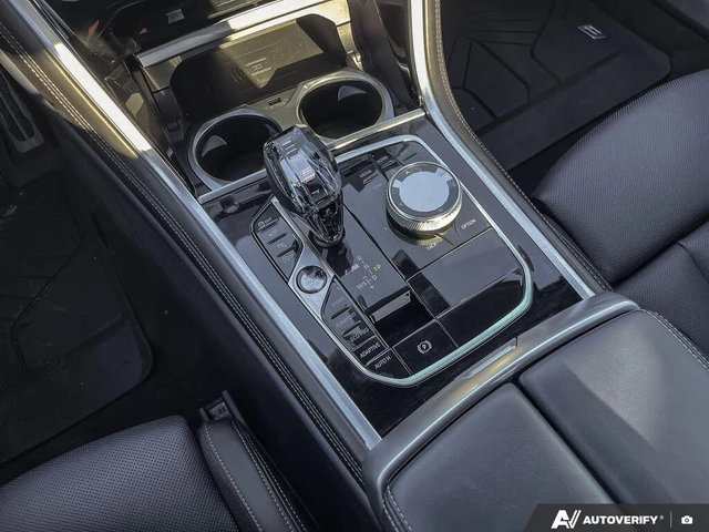 BMW 850 XDRIVE * 360 * SWAROVSKI * LASER * DISTRONIC - автомобили, коли, обяви за нови и употребявани 15