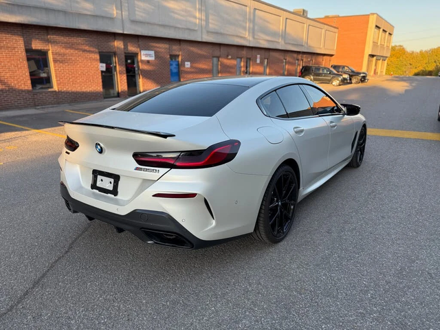 BMW 850 XDRIVE * SWAROVSKI * 360 * LASER * ПОДГРЕВ * PANO - автомобили, коли, обяви за нови и употребявани 3