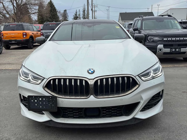 BMW 850 xDrive/ОБДУХВАНЕ/ПАНОРАМА/ДИСТРОНИК/360 - автомобили, коли, обяви за нови и употребявани 1