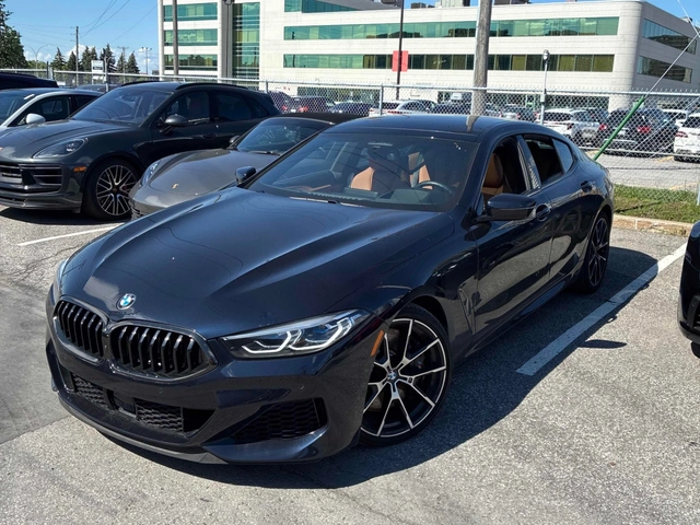 BMW 850 M850i xDrive / CARFAX - автомобили, коли, обяви за нови и употребявани 0