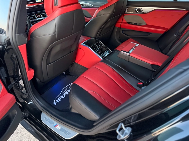 BMW 850 i= xDrive= M-pack= Facelift= Panorama= Soft Close= - автомобили, коли, обяви за нови и употребявани 12
