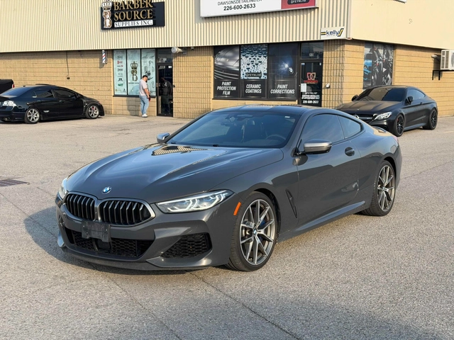 BMW 850 i xDrive - автомобили, коли, обяви за нови и употребявани 0