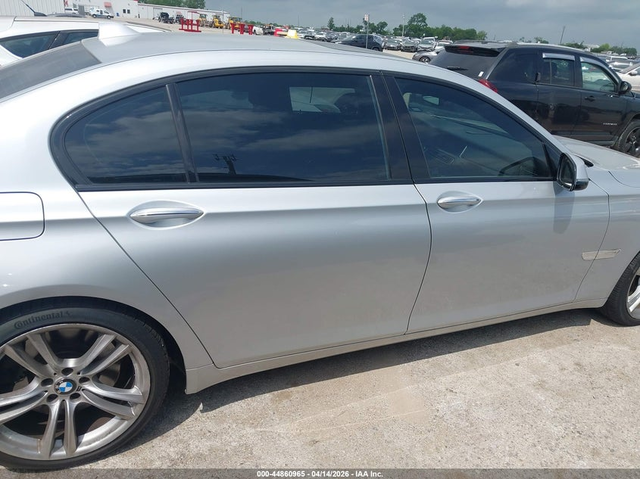 BMW ALPINA B7 4.4L V8 FI DOHC 32V NF4 Rear Wheel Drive - автомобили, коли, обяви за нови и употребявани 12