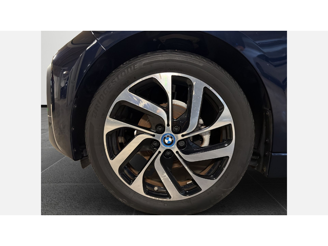 BMW i3 120Ah - автомобили, коли, обяви за нови и употребявани 4