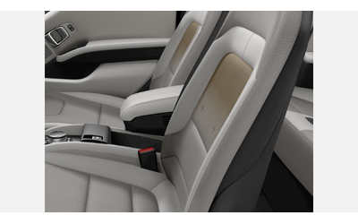 BMW i3 - автомобили, коли, обяви за нови и употребявани 8