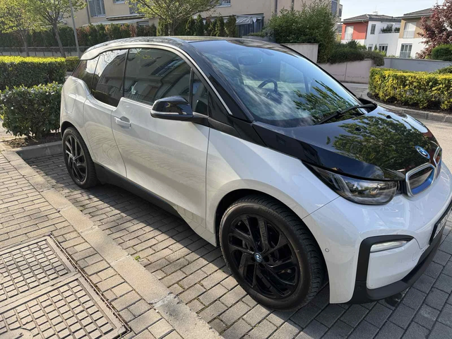 BMW i3 120Ah - автомобили, коли, обяви за нови и употребявани 0