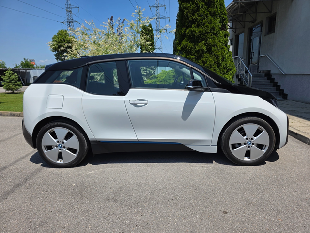 BMW i3 120Ah - автомобили, коли, обяви за нови и употребявани 2