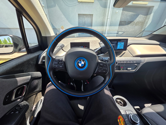BMW i3 120Ah - автомобили, коли, обяви за нови и употребявани 4