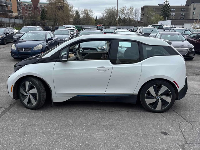 BMW i3 * 4dr HB w/Range Extender* 2 КЛЮЧА* ПОДГРЕВ* KEYLE - автомобили, коли, обяви за нови и употребявани 1
