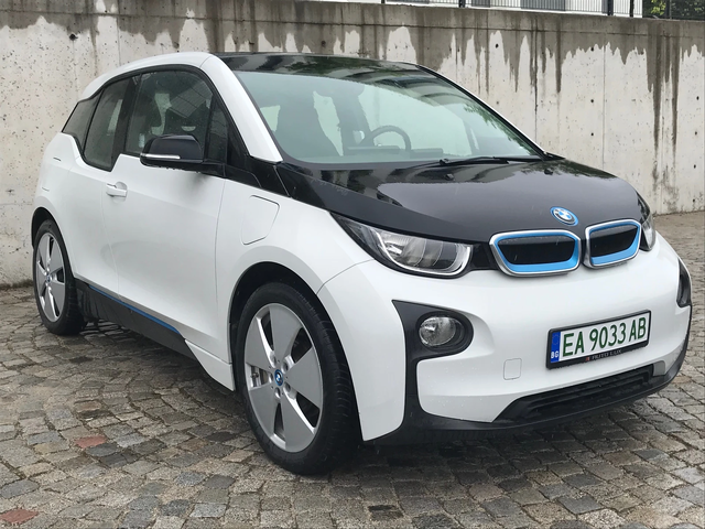 BMW i3 Rex/Auto/NAVI/MULTY/Excellent! - автомобили, коли, обяви за нови и употребявани 0