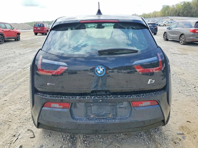 BMW i3 BEV RWD - автомобили, коли, обяви за нови и употребявани 5
