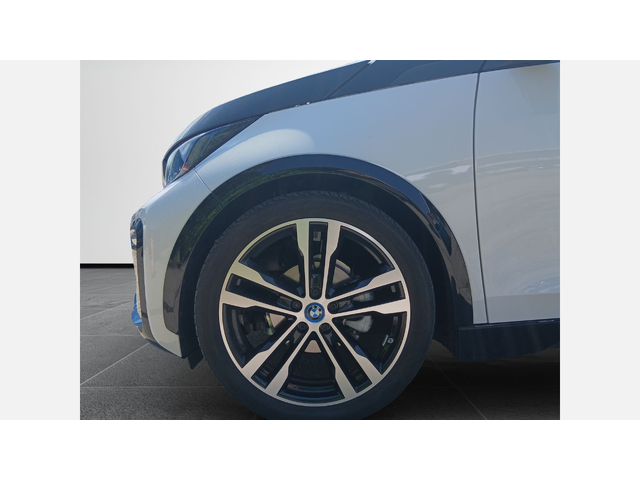 BMW i3s 120Ah - автомобили, коли, обяви за нови и употребявани 4
