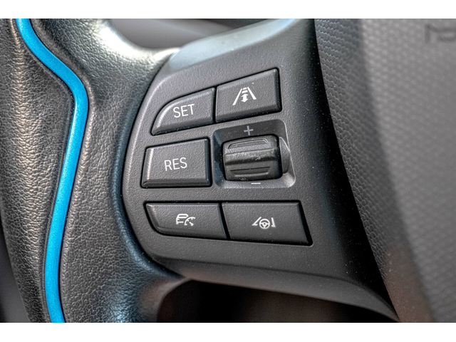 BMW I3s  S/120аh/Камера/Подгрев/Lane Assist/Свободен достъп/ - автомобили, коли, обяви за нови и употребявани 12