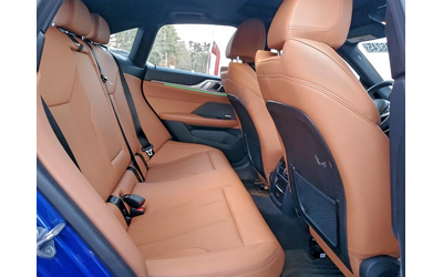 BMW i4 0 Rear-wheel drive - автомобили, коли, обяви за нови и употребявани 9