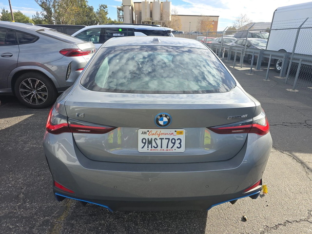 BMW i4 eDrive40 * ФИКСИРАНА ЦЕНА* - автомобили, коли, обяви за нови и употребявани 2