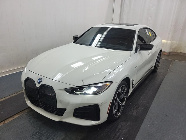 BMW i4 M50 С РЕГИСТРАЦИЯ & АВТО КРЕДИТ - автомобили, коли, обяви за нови и употребявани 0