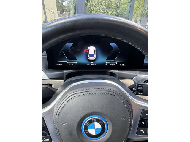 BMW i4 EDRIVE 40 - автомобили, коли, обяви за нови и употребявани 15