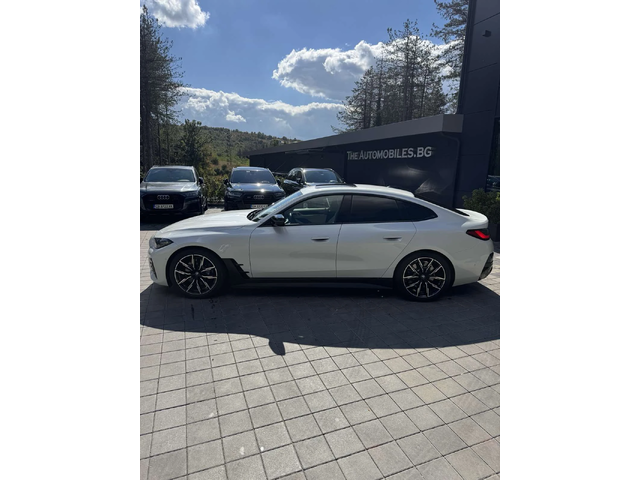 BMW i4 EDRIVE 40 - автомобили, коли, обяви за нови и употребявани 3